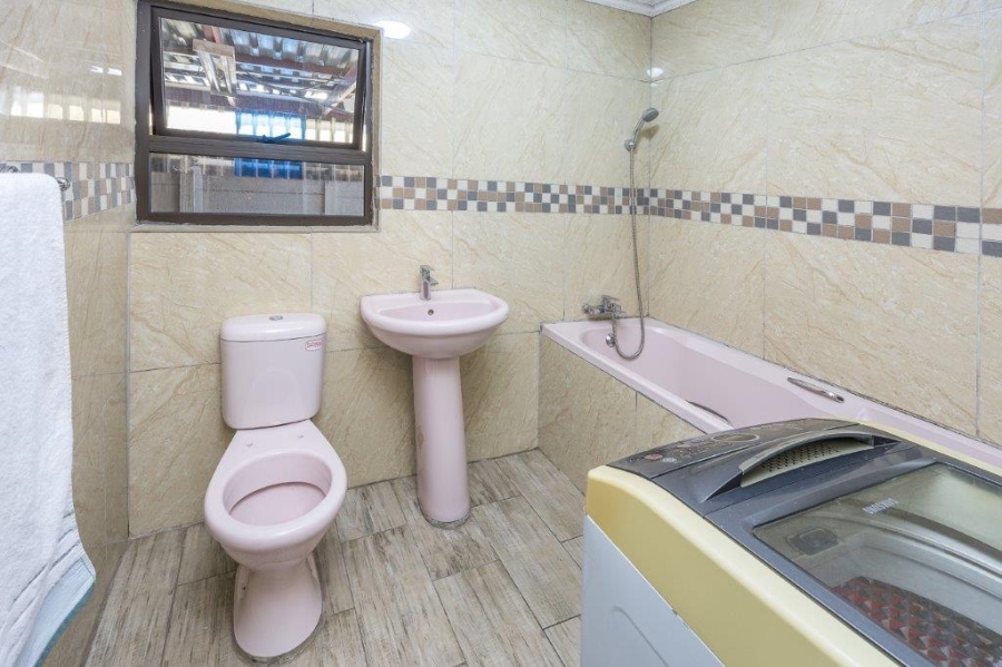 3 Bedroom Property for Sale in Tuscany Glen Western Cape